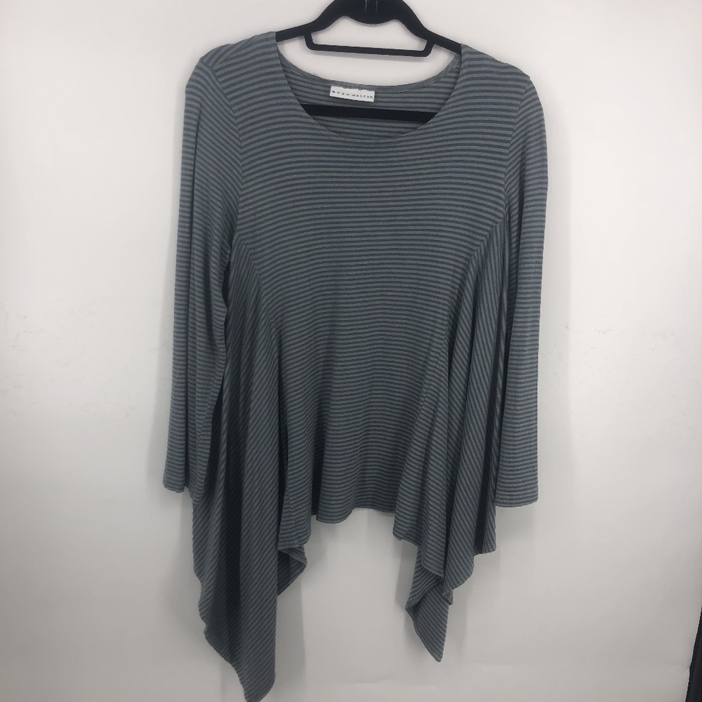 ✅ Bryn Walker Shark Bite Long Sleeve Top Small